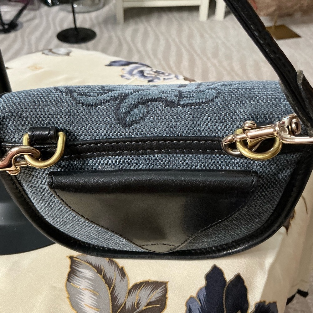 Dooney & Bourke Blue and Black Crossbody Bag with Logo - Picture 4 of 11
